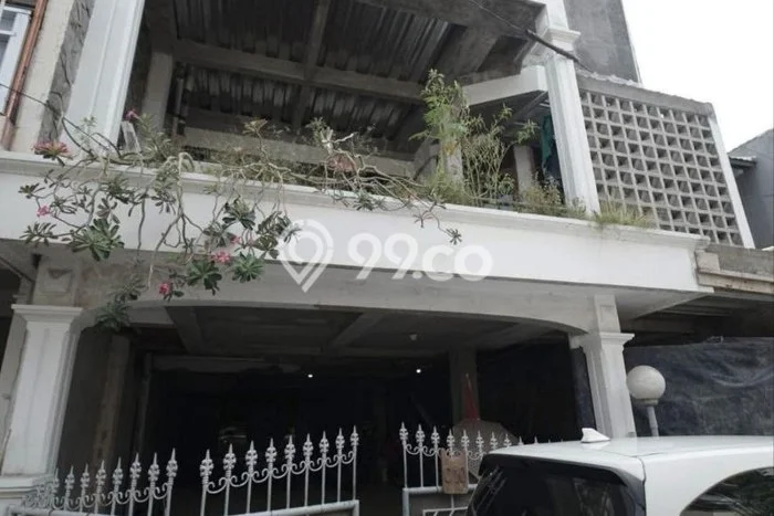 Unit Kost Dijual di Kawasan Kelapa Gading Jakarta Utara dengan 13 KT Unit Kost Dijual di Kawasan Kelapa Gading Jakarta Utara dengan 13 KT