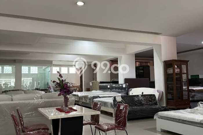 AREA BISNIS! Komersial di Mantrijeron, Luas 1800m², Jalan Strategis AREA BISNIS! Komersial di Mantrijeron, Luas 1800m², Jalan Strategis