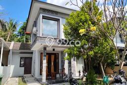 BEST CHOICE! Rumah di Ngaglik, 3 KT, Akses Sekolah, Luas 200m² Bangunan 80m² BEST CHOICE! Rumah di Ngaglik, 3 KT, Akses Sekolah, Luas 200m² Bangunan 80m²