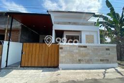 Rumah Modern Minimalis 3 Kamar Siap Huni di Ngaglik Rumah Modern Minimalis 3 Kamar Siap Huni di Ngaglik