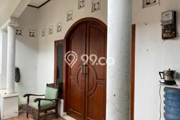 Lokasi terbaik! Rumah siap huni dikontrakkan di Ngaglik LB 200m2 Lokasi terbaik! Rumah siap huni dikontrakkan di Ngaglik LB 200m2