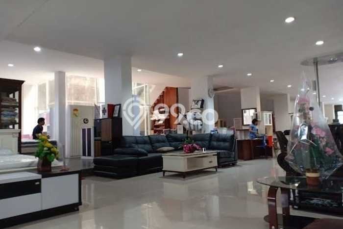 AREA BISNIS! Komersial di Mantrijeron, Luas 1800m², Jalan Strategis AREA BISNIS! Komersial di Mantrijeron, Luas 1800m², Jalan Strategis