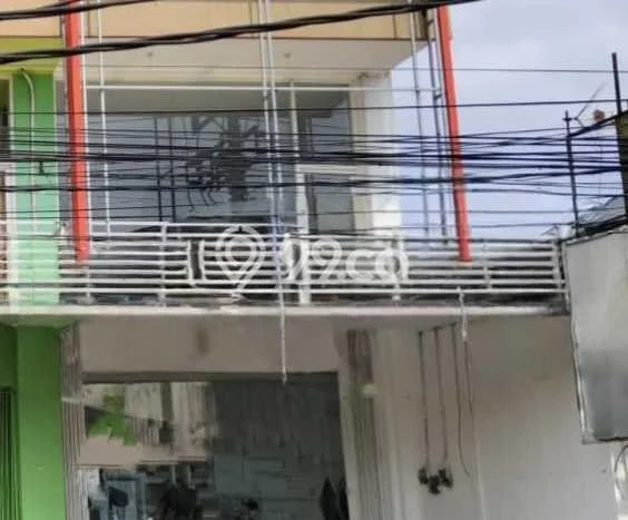 Unit Ruko Paling Strategis di Depok Sleman dengan LB 225m2 Unit Ruko Paling Strategis di Depok Sleman dengan LB 225m2