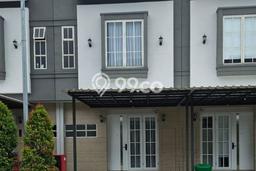 Dijual Rumah Strategis Bagus Punya 2 KT di Wiyung Surabaya - Dijual Rumah Strategis Bagus Punya 2 KT di Wiyung Surabaya -