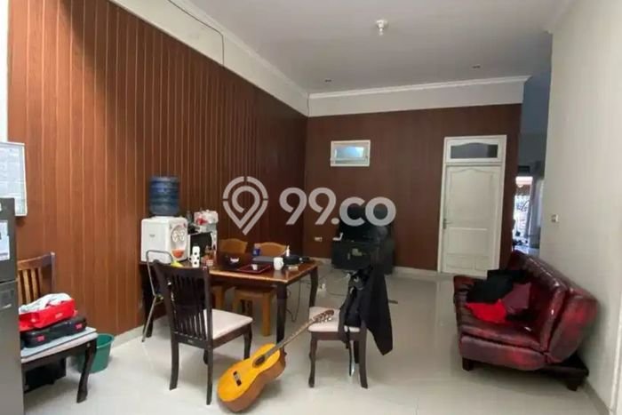 Rumah Modern 4 KT LT 160m2 di Mulyosari Rumah Modern 4 KT LT 160m2 di Mulyosari