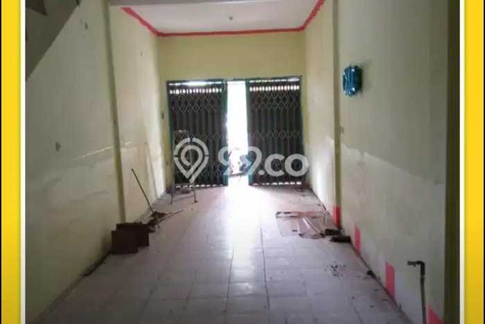 Untuk Dijual! Ruko di Lidah Kulon Surabaya LT 68m2 / LB 80m2 Kawasan Strategis Untuk Dijual! Ruko di Lidah Kulon Surabaya LT 68m2 / LB 80m2 Kawasan Strategis