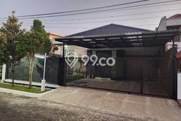 Siap Huni Rumah Mewah 4 Kamar di Rungkut Dekat ke Mana Saja Siap Huni Rumah Mewah 4 Kamar di Rungkut Dekat ke Mana Saja