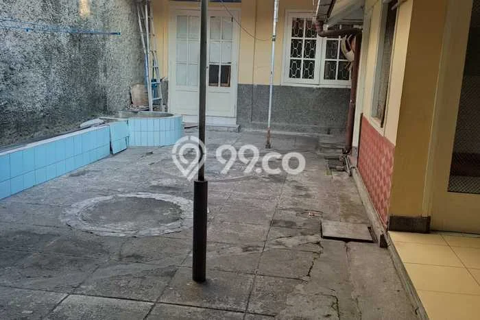 FOR RENT! Komersial di Surabaya Kota Cocok untuk Bisnis 343m2 FOR RENT! Komersial di Surabaya Kota Cocok untuk Bisnis 343m2