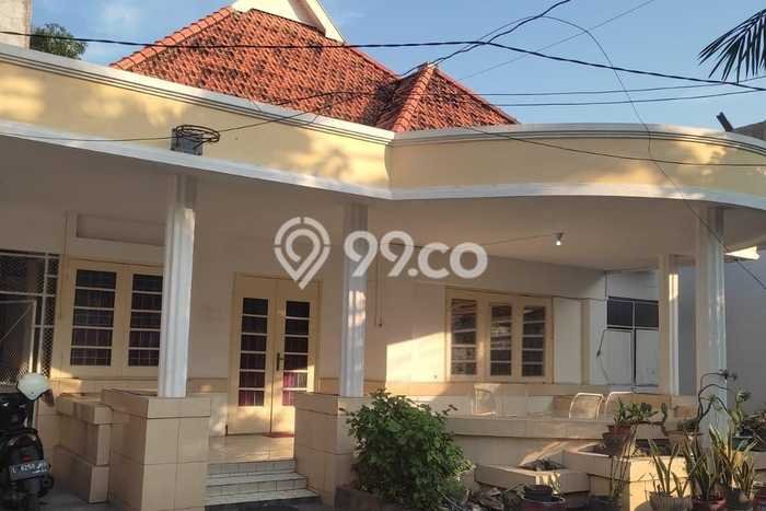 Rumah Kontrakan Surabaya LT 485m2 LB 343m2 Kawasan Surabaya Kota Rumah Kontrakan Surabaya LT 485m2 LB 343m2 Kawasan Surabaya Kota