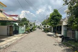 Lahan Kosong Dijual di Surabaya dengan Area 130m2 Lahan Kosong Dijual di Surabaya dengan Area 130m2