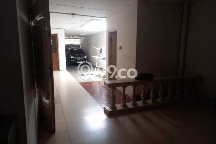 Rumah sewa siap huni 5 Kamar Tidur di Surabaya Kota, Surabaya Rumah sewa siap huni 5 Kamar Tidur di Surabaya Kota, Surabaya