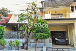 Jual Rumah Bagus Siap Huni LB 300m2 di Rungkut, Surabaya Jual Rumah Bagus Siap Huni LB 300m2 di Rungkut, Surabaya