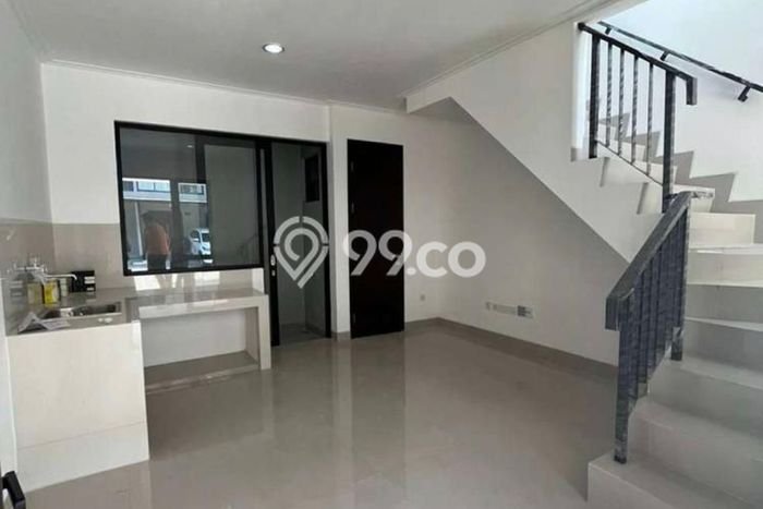 Rumah Sewa Jakarta Utara LT 45m2 LB 75m2 Kawasan Pantai Indah Kapuk 2 Rumah Sewa Jakarta Utara LT 45m2 LB 75m2 Kawasan Pantai Indah Kapuk 2
