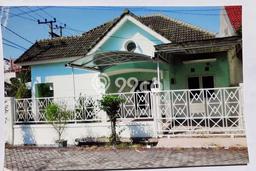 Jual Segera Rumah 3 KT 2 KM di Lokasi Strategis Wiyung, Surabaya Jual Segera Rumah 3 KT 2 KM di Lokasi Strategis Wiyung, Surabaya