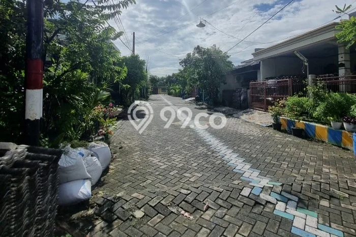 Rumah Modern Cantik 3 Kamar Siap Huni di Wiyung Rumah Modern Cantik 3 Kamar Siap Huni di Wiyung