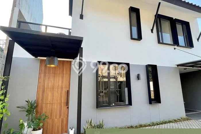 Rumah Modern Cantik 2 Kamar Siap Huni di Jagakarsa Rumah Modern Cantik 2 Kamar Siap Huni di Jagakarsa