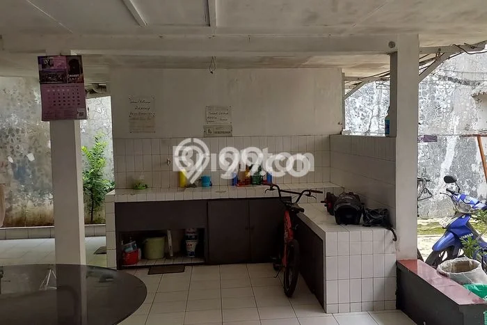Rumah Eksklusif Siap Huni LT 490m2 di Tenggilis Mejoyo, Surabaya Rumah Eksklusif Siap Huni LT 490m2 di Tenggilis Mejoyo, Surabaya