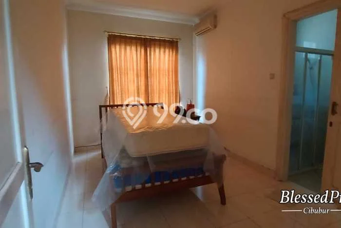 Jual Rumah Modern 4 KT di Kota Wisata, Jakarta Timur Jual Rumah Modern 4 KT di Kota Wisata, Jakarta Timur