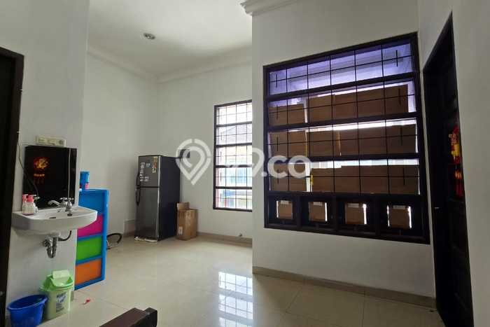 Sewa Rumah Harga Terjangkau di Pakuwon City Surabaya Punya 4 KT Sewa Rumah Harga Terjangkau di Pakuwon City Surabaya Punya 4 KT