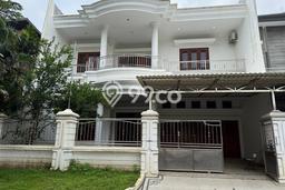 Rumah Mewah LB 410m2 Siap Huni Desain Elegan di Pakuwon City, Surabaya Rumah Mewah LB 410m2 Siap Huni Desain Elegan di Pakuwon City, Surabaya