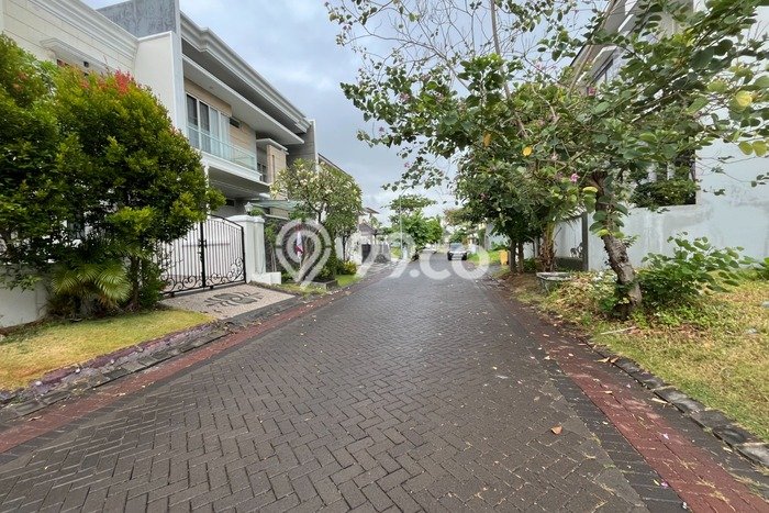 Jarang Ada! Rumah Kontrakan 5 Kamar Bagus Siap Huni Pakuwon City Jarang Ada! Rumah Kontrakan 5 Kamar Bagus Siap Huni Pakuwon City