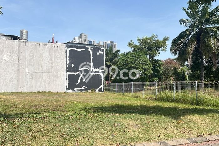 Tanah Dijual di Surabaya Seluas 374m2 Strategis Tanah Dijual di Surabaya Seluas 374m2 Strategis