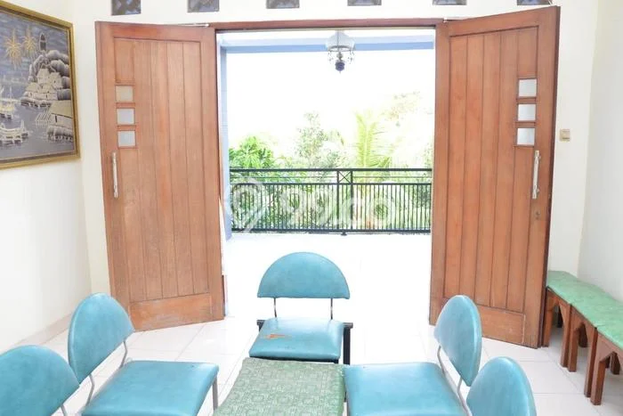 Rumah Modern Minimalis 8 KT Bisa Langsung Pindah di Benowo Rumah Modern Minimalis 8 KT Bisa Langsung Pindah di Benowo