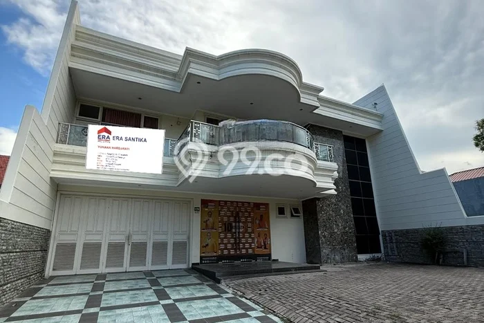 Rumah sewa siap pakai 7 Kamar Tidur di Surabaya Kota, Surabaya Rumah sewa siap pakai 7 Kamar Tidur di Surabaya Kota, Surabaya