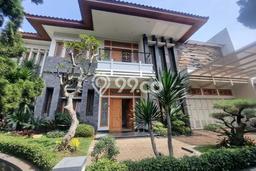 Hunian Mewah LB 677m2 Siap Huni Desain Elegan di Mekar Wangi, Bandung Hunian Mewah LB 677m2 Siap Huni Desain Elegan di Mekar Wangi, Bandung