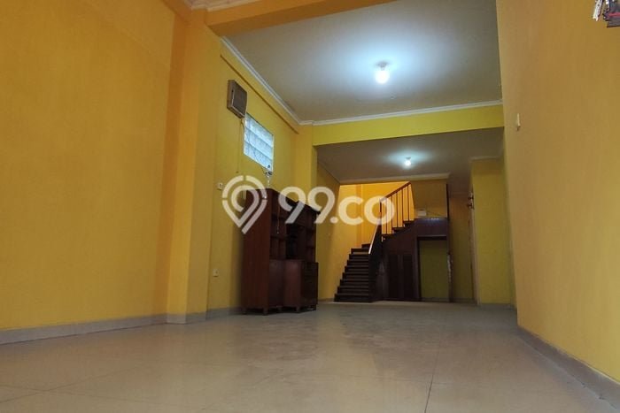 Sewa Rumah Murah di Cibaduyut Bandung dengan 4 Kamar Tidur Sewa Rumah Murah di Cibaduyut Bandung dengan 4 Kamar Tidur