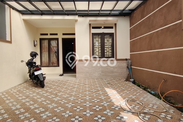 Jarang Ada! Rumah Sewa 5 Kamar Nyaman Siap Huni Turangga Jarang Ada! Rumah Sewa 5 Kamar Nyaman Siap Huni Turangga