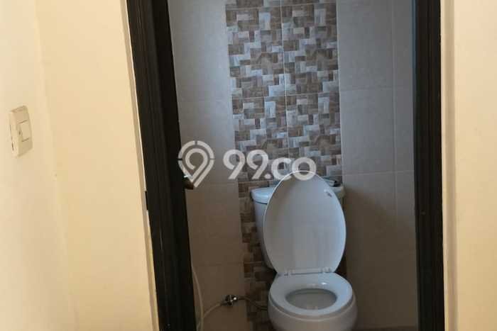 Dijual Ruko Area Bisnis di Terusan Buah Batu, Luas 180m², Jalan Raya Dijual Ruko Area Bisnis di Terusan Buah Batu, Luas 180m², Jalan Raya