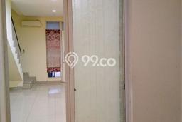 Jual Rumah Eksklusif 3 KT di Green Lake City, Jakarta Barat Jual Rumah Eksklusif 3 KT di Green Lake City, Jakarta Barat