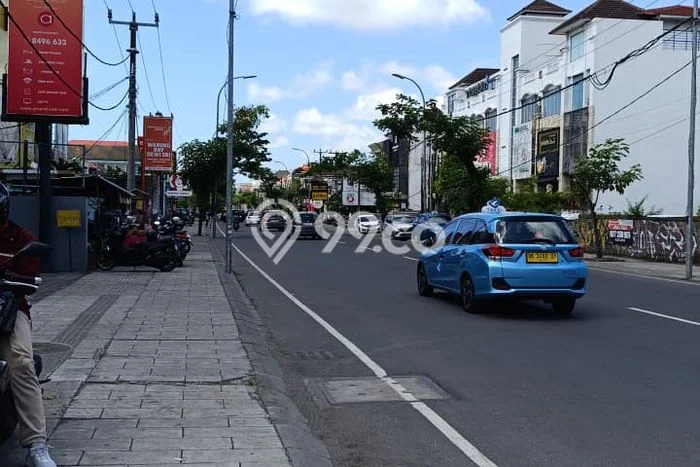 Gudang Lokasi Strategis Kawasan Legian, Luas 200m², For Rent Gudang Lokasi Strategis Kawasan Legian, Luas 200m², For Rent