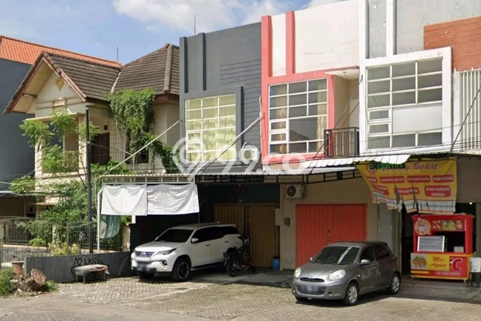 FOR SALE! Ruko di Wiyung Surabaya, LT 65m2, LB 140m2 FOR SALE! Ruko di Wiyung Surabaya, LT 65m2, LB 140m2