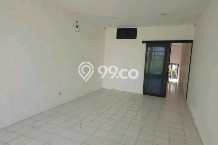 FOR SALE! Ruko di Wiyung Surabaya, LT 65m2, LB 140m2 FOR SALE! Ruko di Wiyung Surabaya, LT 65m2, LB 140m2