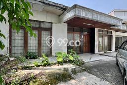 Dijual Rumah Mewah Elegan Dengan View Cantik di Senopati, Jakarta Selatan Dijual Rumah Mewah Elegan Dengan View Cantik di Senopati, Jakarta Selatan