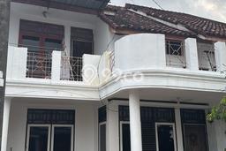 Rumah Modern 3 KT LT 114m2 di Batam Centre Rumah Modern 3 KT LT 114m2 di Batam Centre