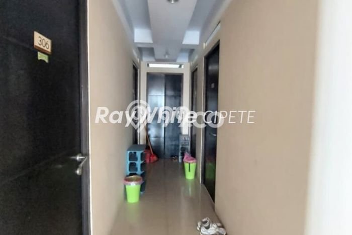PELUANG INVESTASI! Kost Kawasan Kebayoran Baru, Luas 200m², Hasil Menjanjikan PELUANG INVESTASI! Kost Kawasan Kebayoran Baru, Luas 200m², Hasil Menjanjikan