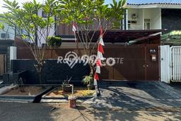 Disewakan Rumah Harga Terjangkau di Pondok Indah Jakarta Selatan dengan 3 KT Disewakan Rumah Harga Terjangkau di Pondok Indah Jakarta Selatan dengan 3 KT