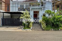 Jual Rumah Luas Elegan Dengan View Cantik di Pondok Indah, Jakarta Selatan Jual Rumah Luas Elegan Dengan View Cantik di Pondok Indah, Jakarta Selatan
