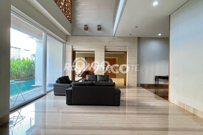 Jual Rumah Mewah Megah Dengan View Eksklusif di Pondok Indah, Jakarta Selatan Jual Rumah Mewah Megah Dengan View Eksklusif di Pondok Indah, Jakarta Selatan