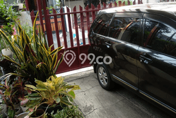 Rumah 3 KT 2 KM di Lokasi Strategis Pondok Indah, Jakarta Selatan Rumah 3 KT 2 KM di Lokasi Strategis Pondok Indah, Jakarta Selatan