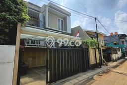 Best Deal Hunian Mewah Ideal dan Luas di Kebayoran Baru, Jakarta Selatan Best Deal Hunian Mewah Ideal dan Luas di Kebayoran Baru, Jakarta Selatan