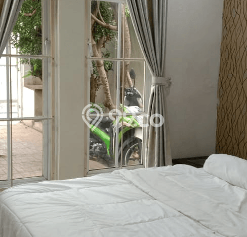 Rumah Kost Dijual di Cilandak, Jakarta Selatan, Spesifikasi 10 KT, 10 KM, 250m2 Rumah Kost Dijual di Cilandak, Jakarta Selatan, Spesifikasi 10 KT, 10 KM, 250m2