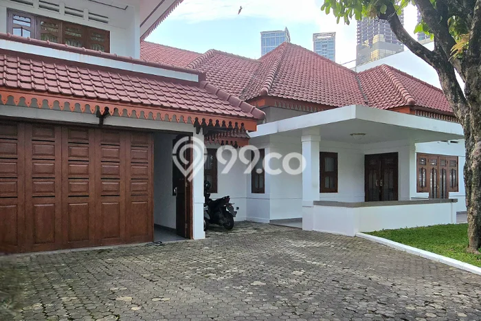 Dijual Rumah Premium dengan Fasilitas Sekitar Komplit di Menteng, Jakarta Pusat Dijual Rumah Premium dengan Fasilitas Sekitar Komplit di Menteng, Jakarta Pusat