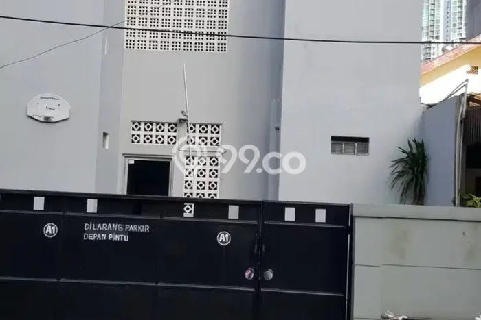Cocok Untuk Investasi! For Sale Kost di Setiabudi 31 Kamar Cocok Untuk Investasi! For Sale Kost di Setiabudi 31 Kamar