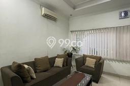 Ruko di Pejaten, Luas 65m², Area Bisnis, Siap Usaha Ruko di Pejaten, Luas 65m², Area Bisnis, Siap Usaha