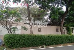 Rumah Bagus di Pondok Indah, Jakarta Selatan, LT 551m² Bangunan 337m² DIJUAL CEPAT! Rumah Bagus di Pondok Indah, Jakarta Selatan, LT 551m² Bangunan 337m² DIJUAL CEPAT!
