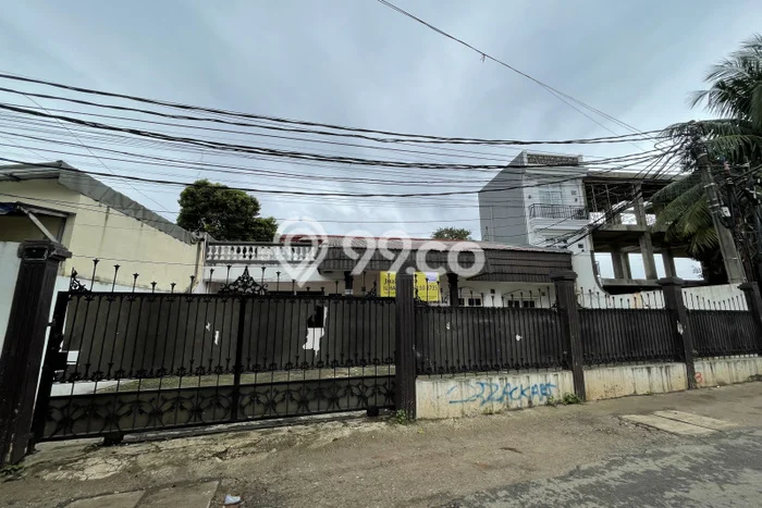 Kontrakan Prestisius 5 Kamar di Tanjung Barat Dekat Fasilitas Umum Kontrakan Prestisius 5 Kamar di Tanjung Barat Dekat Fasilitas Umum